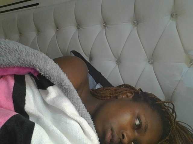 princess-zarih live cam on BongaCams