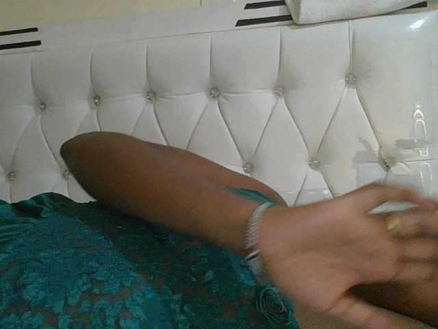 princess-zarih live cam on BongaCams