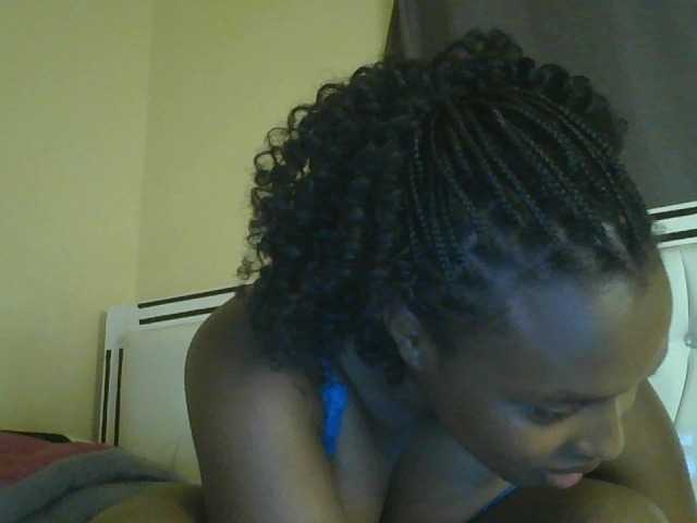princess-zarih live cam on BongaCams