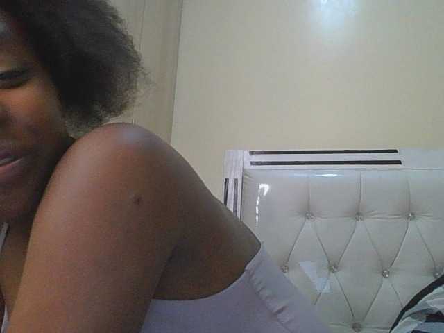 princess-zarih live cam on BongaCams