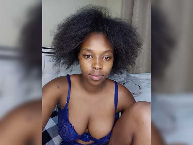 princess-zarih live cam on BongaCams