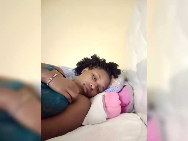 princess-zarih live cam on BongaCams