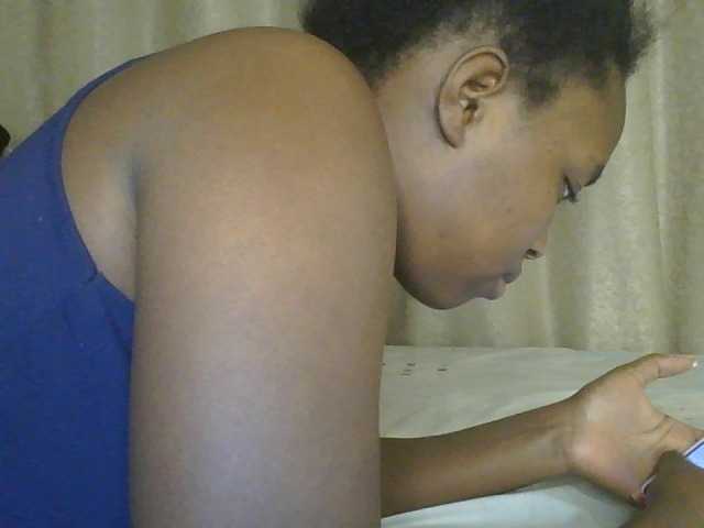 sexylittleprincess1 live webcam show