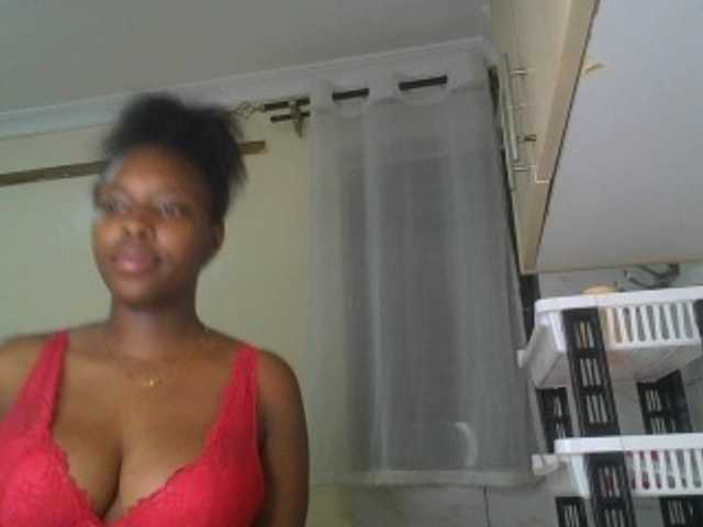 princess-zarih live cam on BongaCams