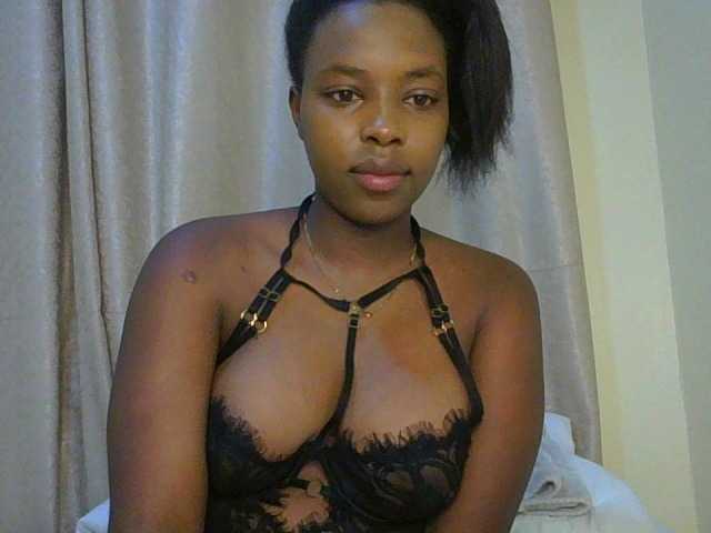 princess-zarih live cam on BongaCams