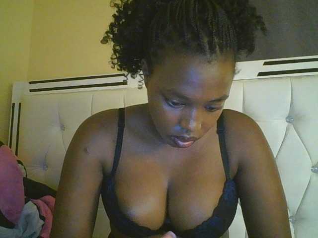 princess-zarih live cam on BongaCams