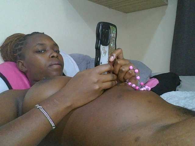 princess-zarih live cam on BongaCams