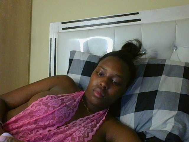 princess-zarih live cam