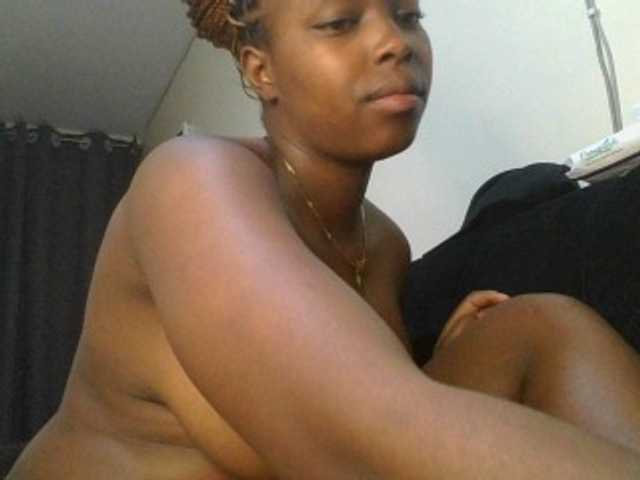 princess-zarih live cam on BongaCams