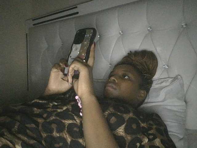 princess-zarih live cam on BongaCams