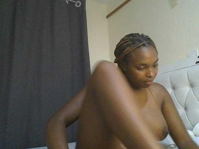 princess-zarih live cam on BongaCams