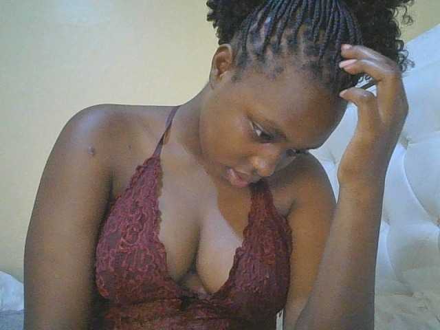princess-zarih live cam on BongaCams