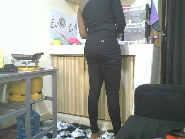 princess-zarih live cam on BongaCams