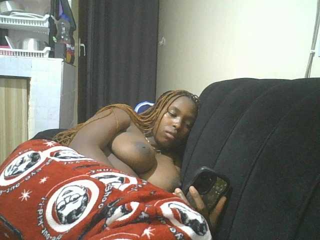 princess-zarih live cam on BongaCams