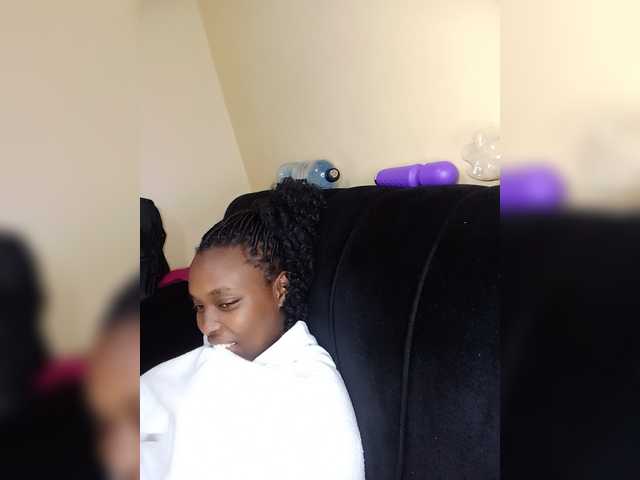 princess-zarih live cam on BongaCams