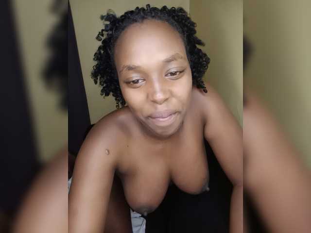 princess-zarih live cam on BongaCams