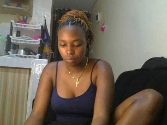 princess-zarih live cam on BongaCams