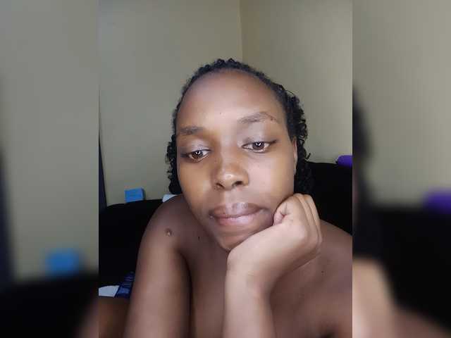 sexylittleprincess1 live cam
