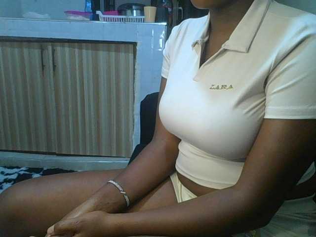 princess-zarih live cam on BongaCams