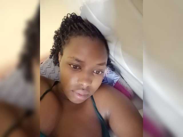 princess-zarih live cam on BongaCams
