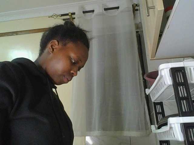 princess-zarih live cam