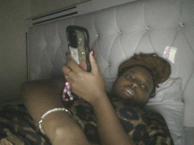 princess-zarih live cam on BongaCams