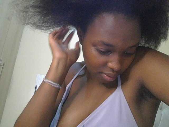 princess-zarih live cam on BongaCams