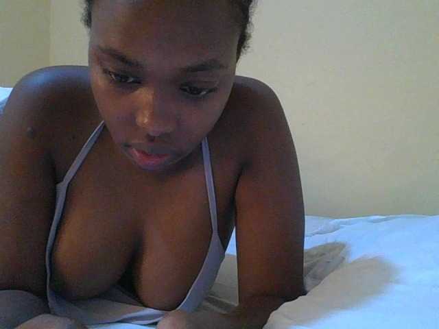 princess-zarih live cam on BongaCams