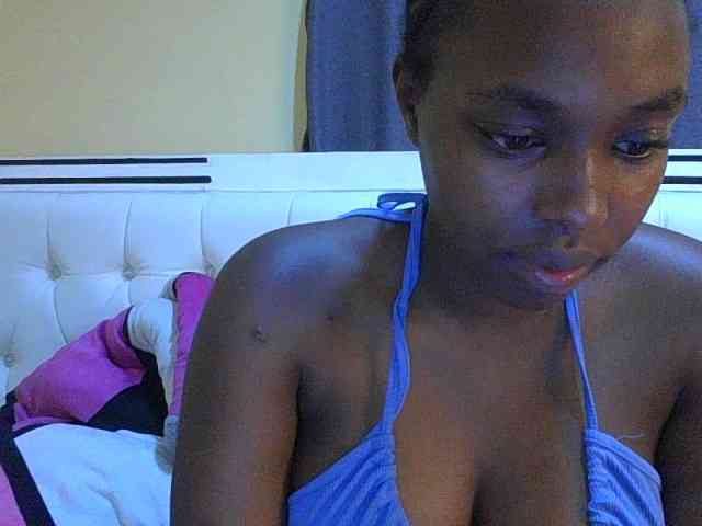 sexylittleprincess1 webcam