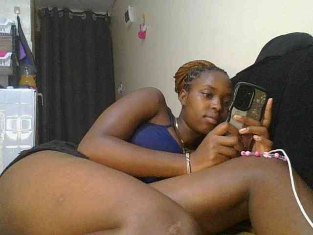 sexylittleprincess1 webcam