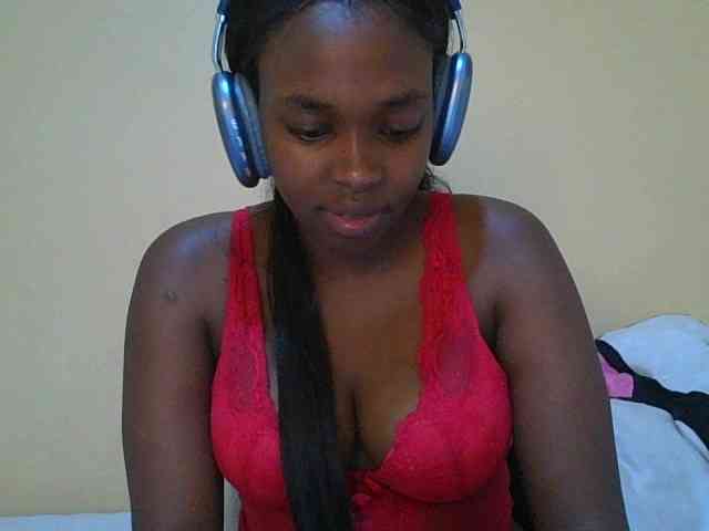 sexylittleprincess1 webcam