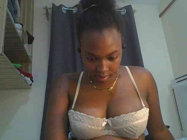 sexylittleprincess1 webcam