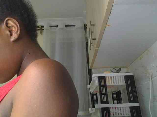 sexylittleprincess1 webcam