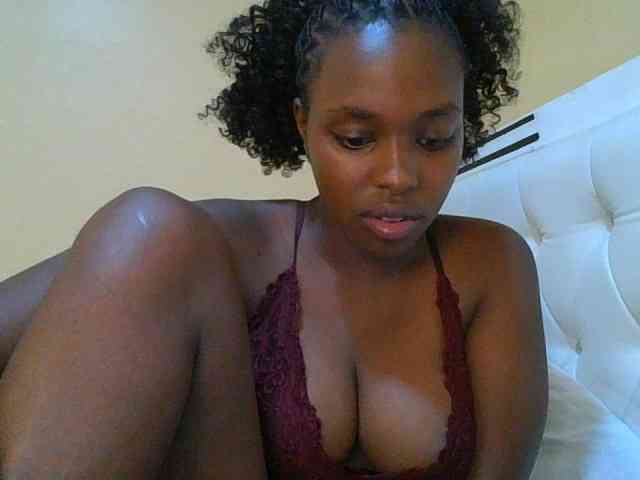 sexylittleprincess1 webcam