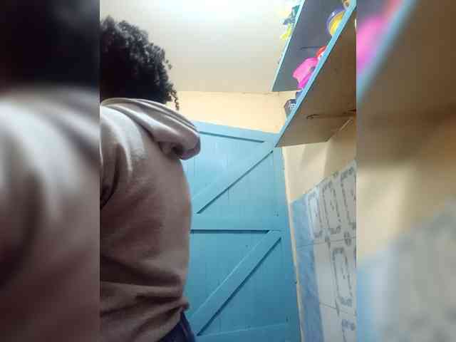 sexylittleprincess1 webcam