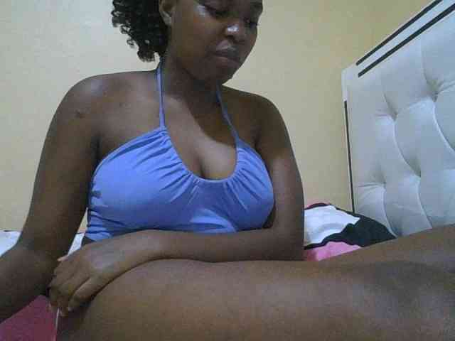 sexylittleprincess1 webcam