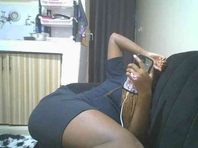 sexylittleprincess1 webcam
