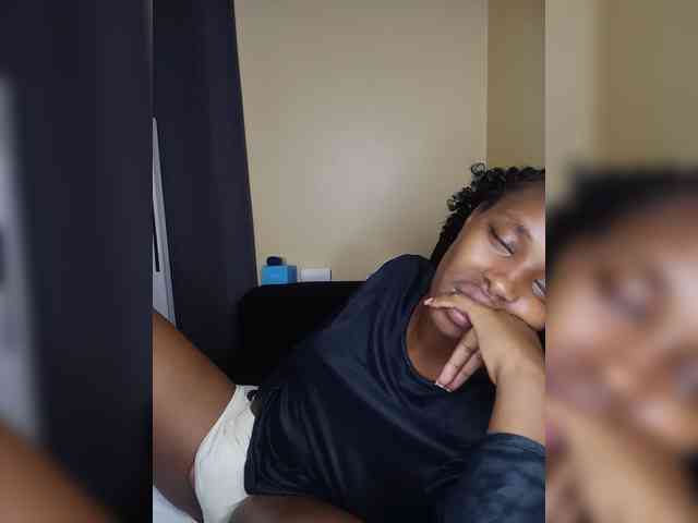 sexylittleprincess1 webcam