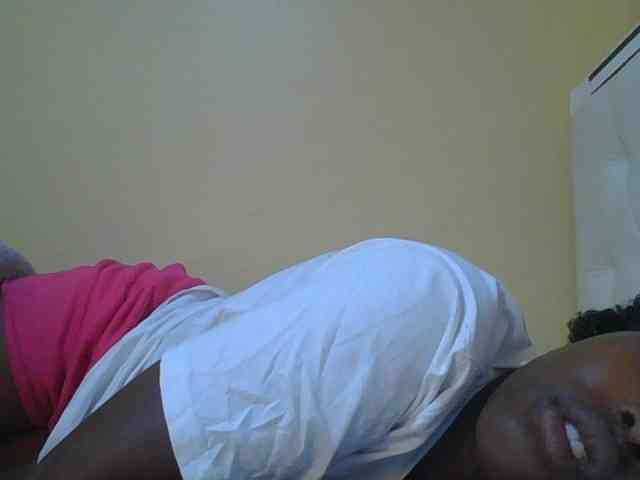 sexylittleprincess1 webcam