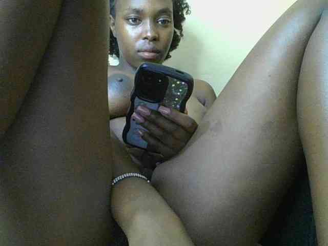 sexylittleprincess1 webcam