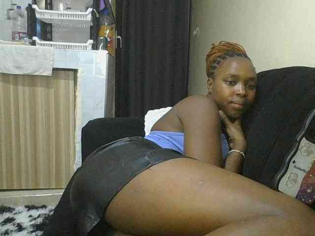 sexylittleprincess1 webcam