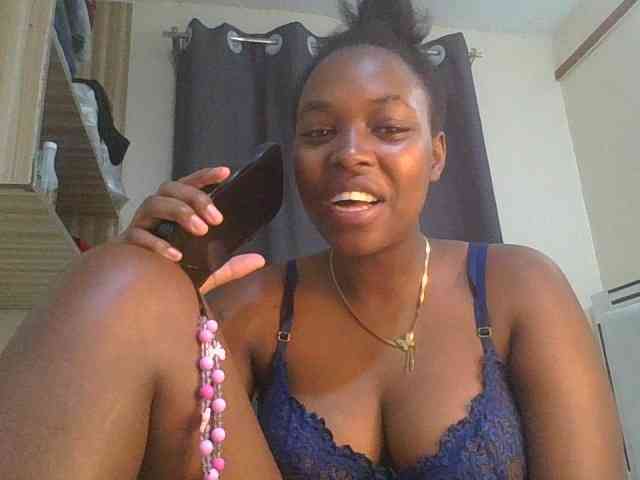 sexylittleprincess1 webcam