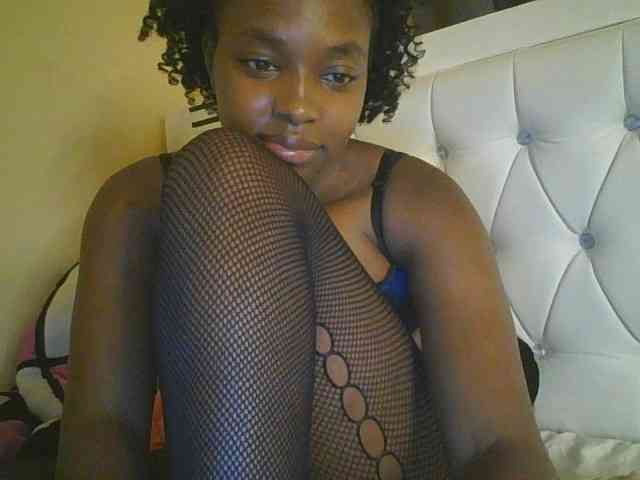 sexylittleprincess1 webcam