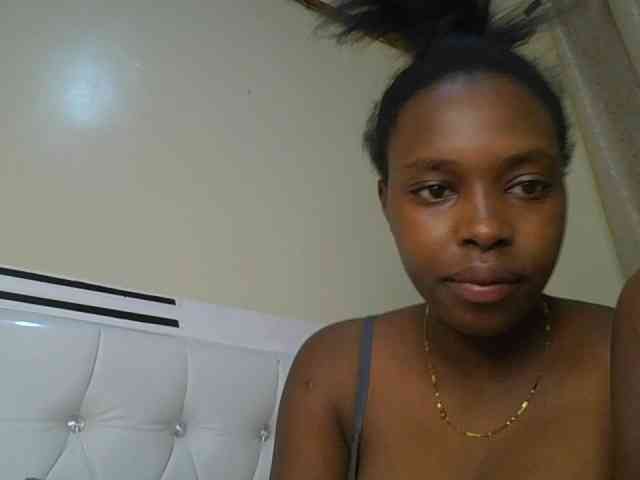 sexylittleprincess1 webcam