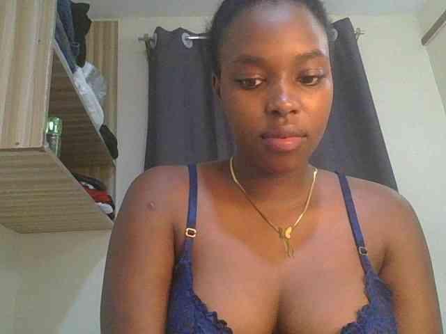 sexylittleprincess1 webcam