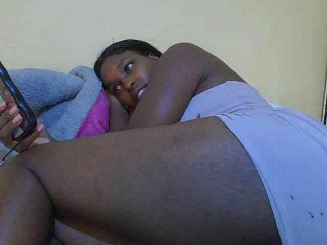 sexylittleprincess1 webcam