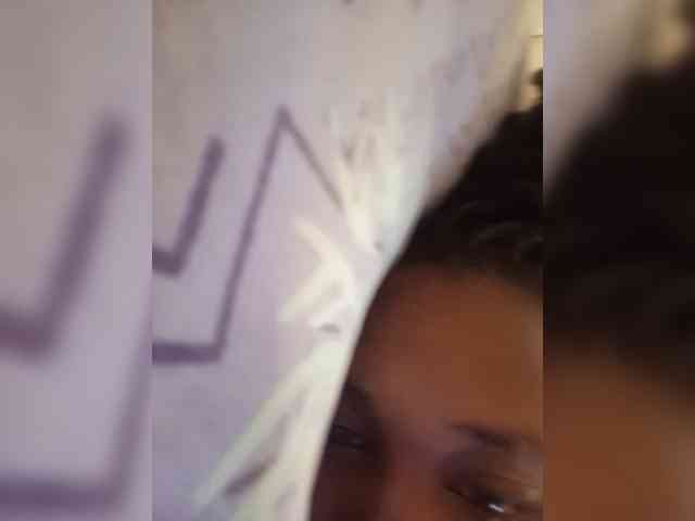 sexylittleprincess1 webcam