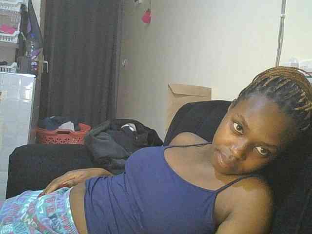 sexylittleprincess1 webcam