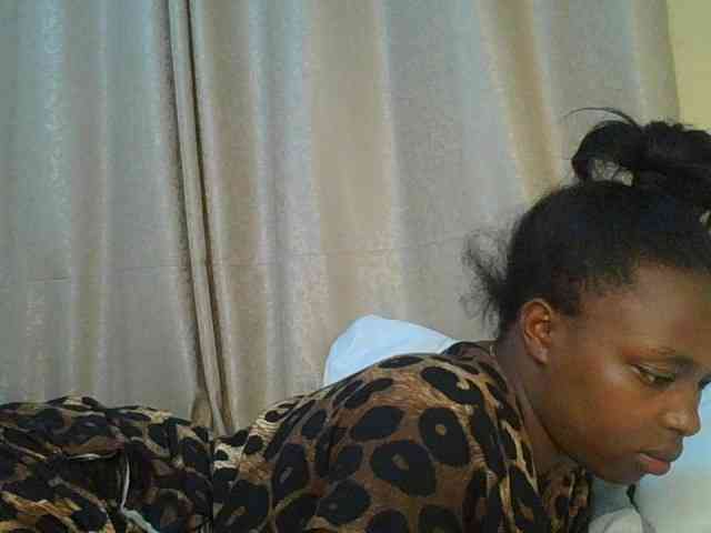 sexylittleprincess1 webcam