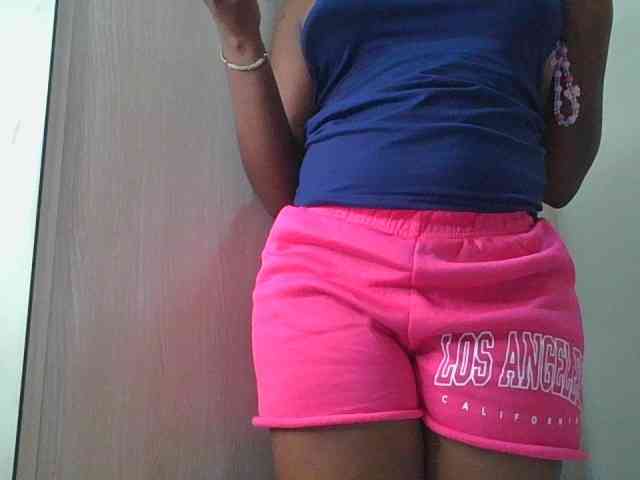 sexylittleprincess1 webcam